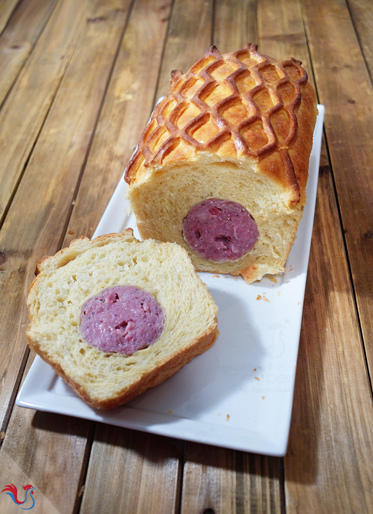 Lyonnaise Sausage in Brioche (“Saucisson Brioché”)