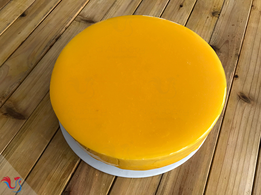 Le Glaçage Miroir Couleur pour Entremets de M.O.F Jean-jacques Borne