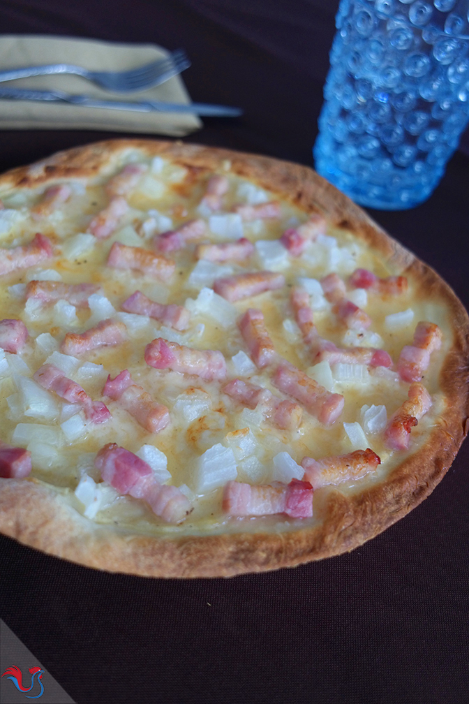 French Bacon Flatbread «Tarte Flambée»