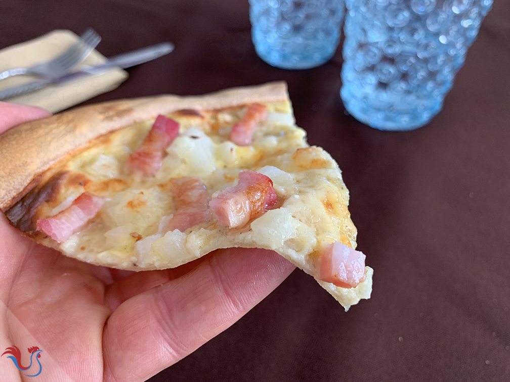 French Bacon Flatbread «Tarte Flambée»