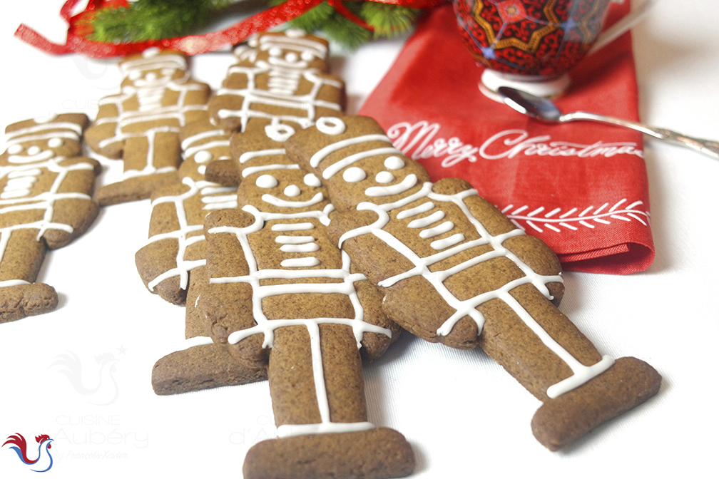 Les Biscuits aux épices de Noël (comme à Cheverny, chez Tintin)