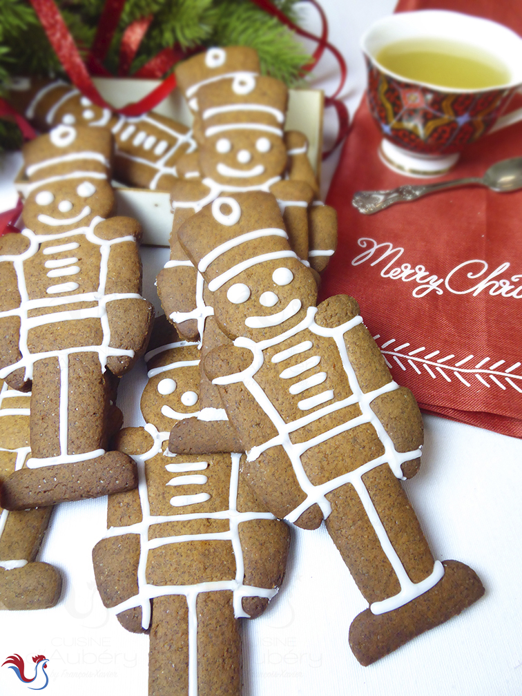 Les Biscuits aux épices de Noël (comme à Cheverny, chez Tintin)