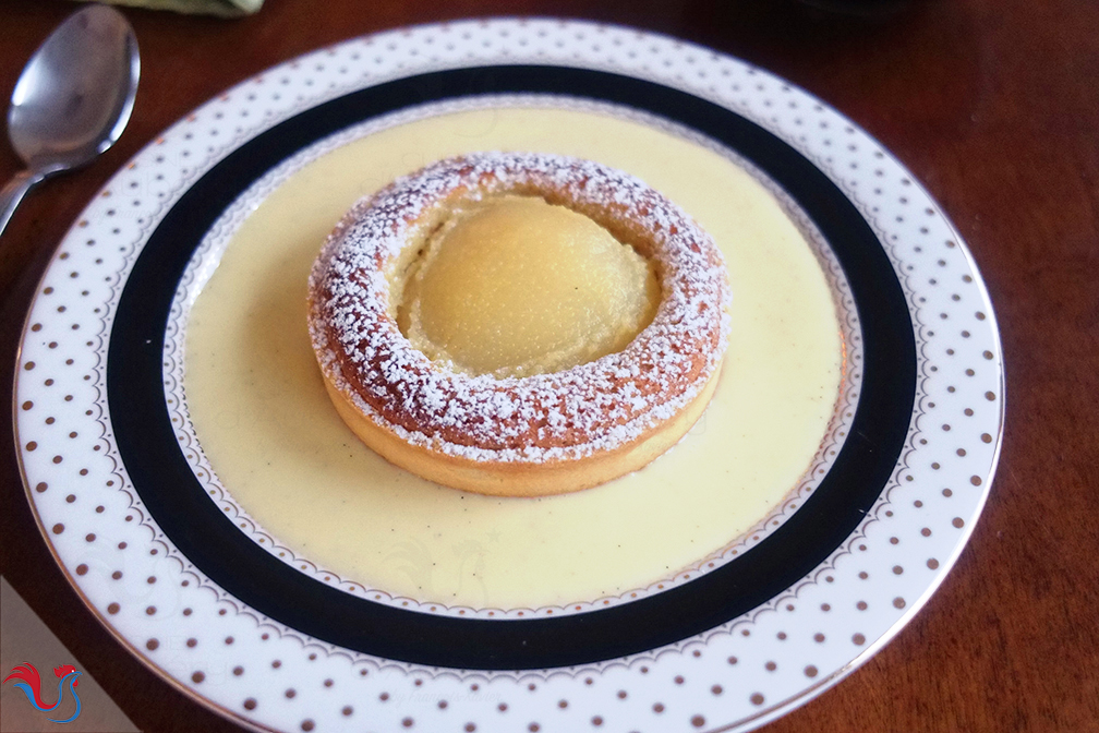 La Tartelette Poire Amande (dessert à l’assiette) de Lenôtre