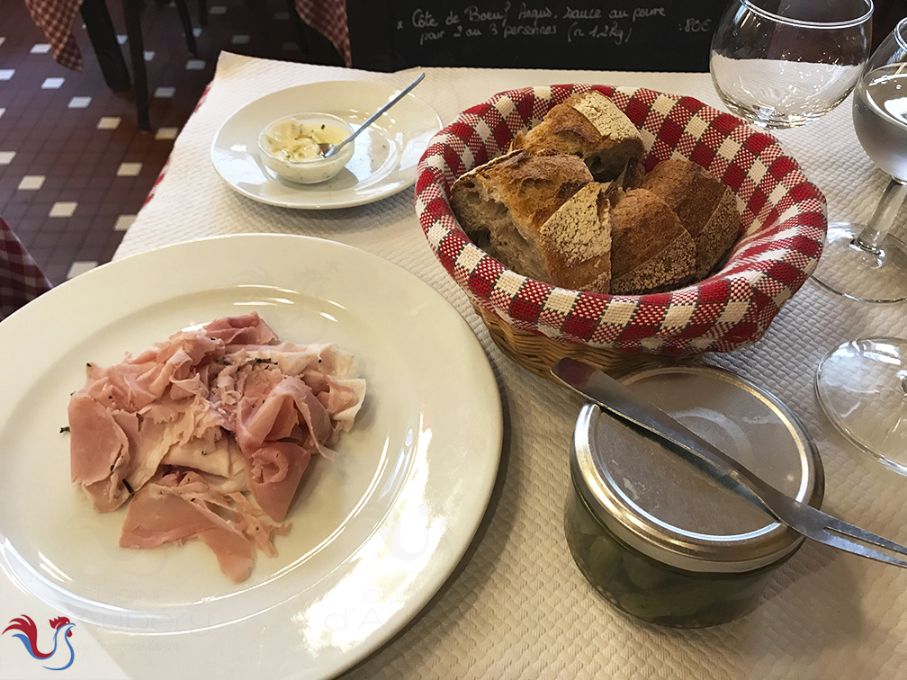 Les véritables bouchons de Lyon (recommandés par les grands chefs)